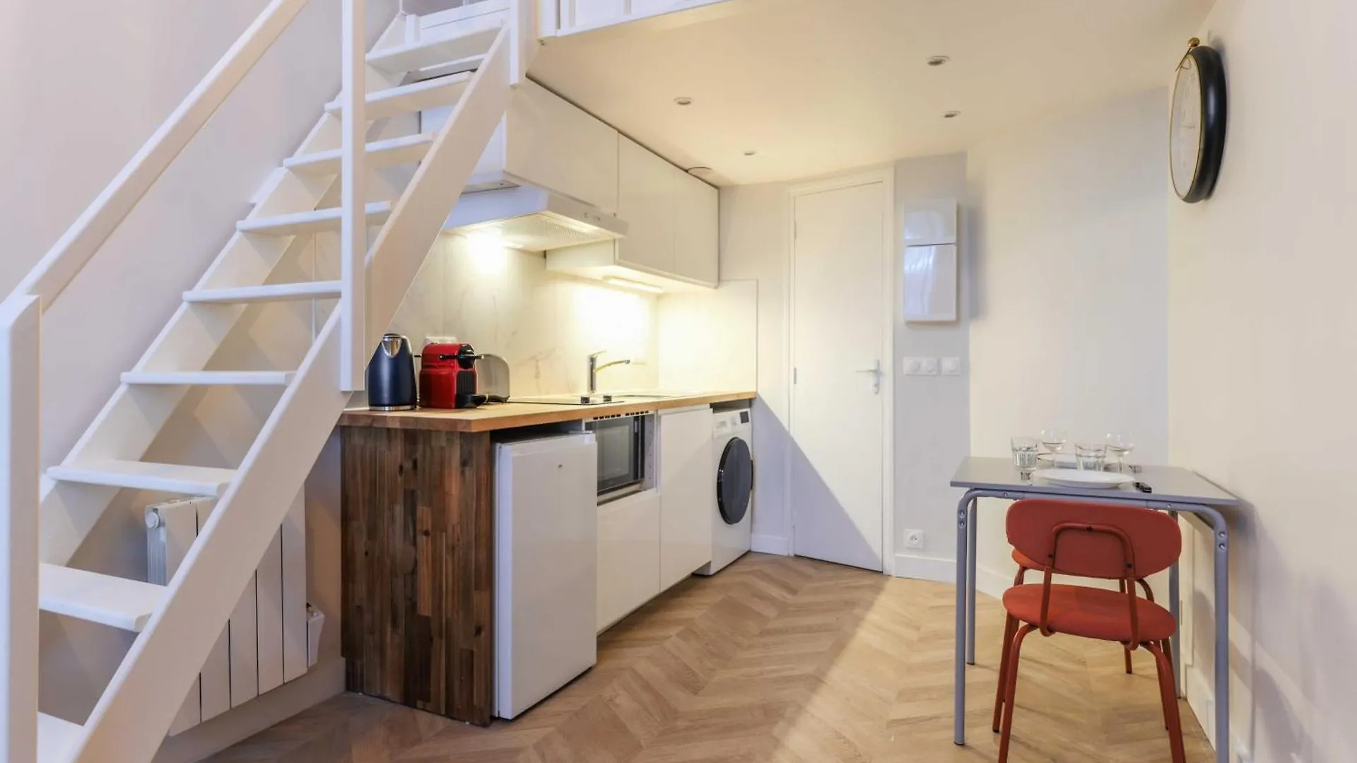 Charming Appt 8rd De Apartment *